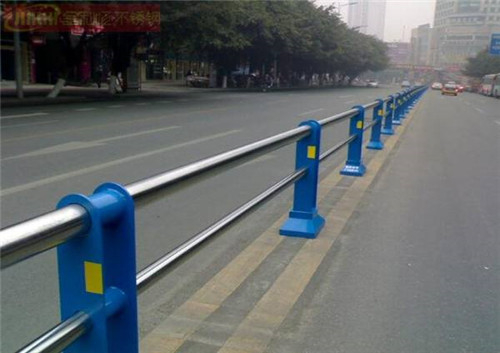 厂家现货供应道路防撞护栏